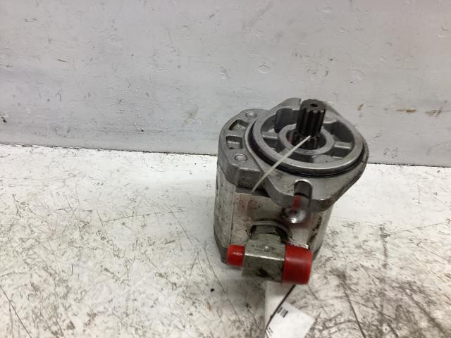 2021 Cat 242D3 Hydraulic Pump: P/N 373-8426