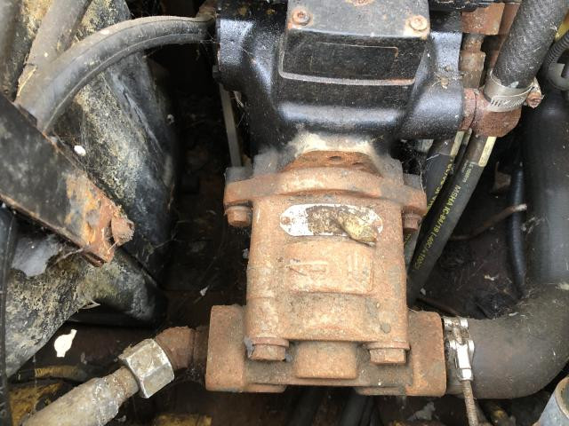 2019 John Deere 332G Hydraulic Pump: P/N AT487254