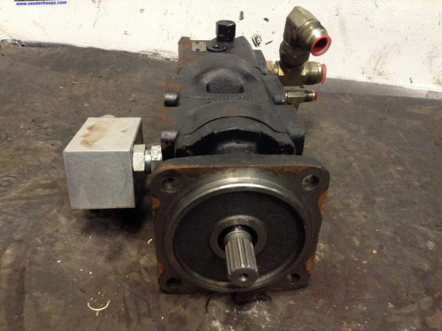 Gehl DL10H55 Hydraulic Pump for Sale