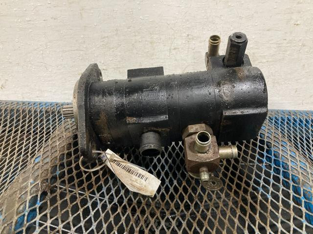 2015 Bobcat T650 Hydraulic Pump: P/N 7409992