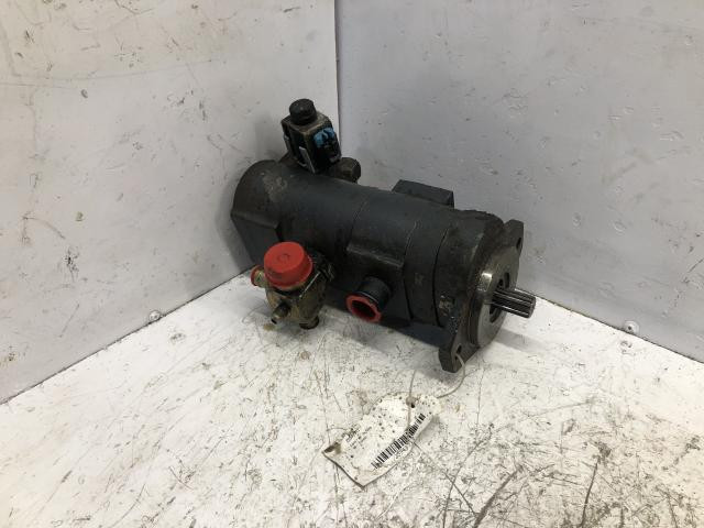 2016 Bobcat T770 Hydraulic Pump: P/N 7409992