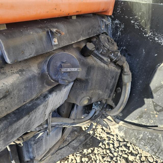 2016 Jlg G10-55A Hydraulic Reservoir: P/N 1001163067