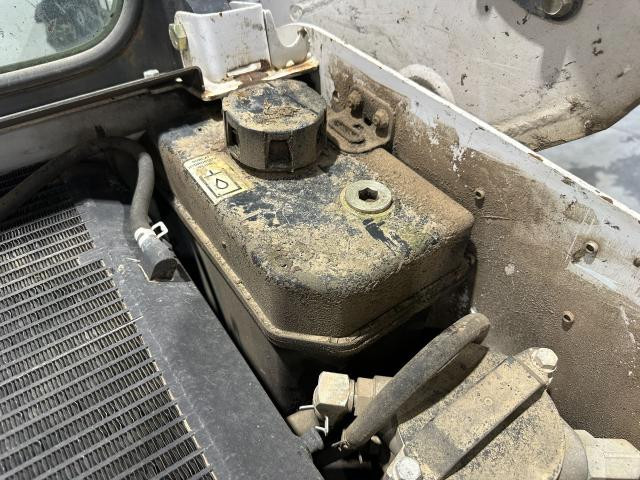 2015 Bobcat S570 Hydraulic Reservoir: P/N 7198666