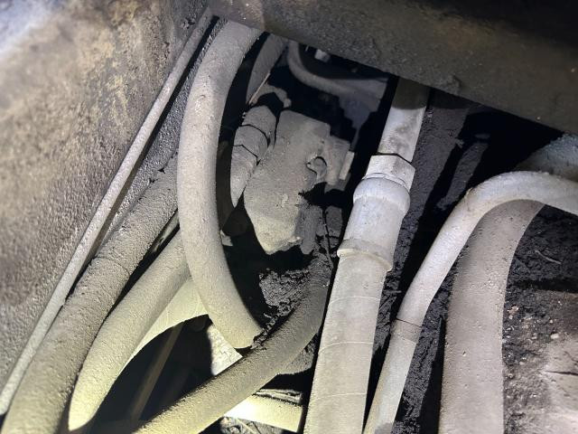 1990 Bobcat 743 Hydraulic Valve: P/N 6558497