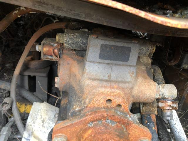 2015 John Deere 323E Equip Hydrostatic Pump: P/N AT518933