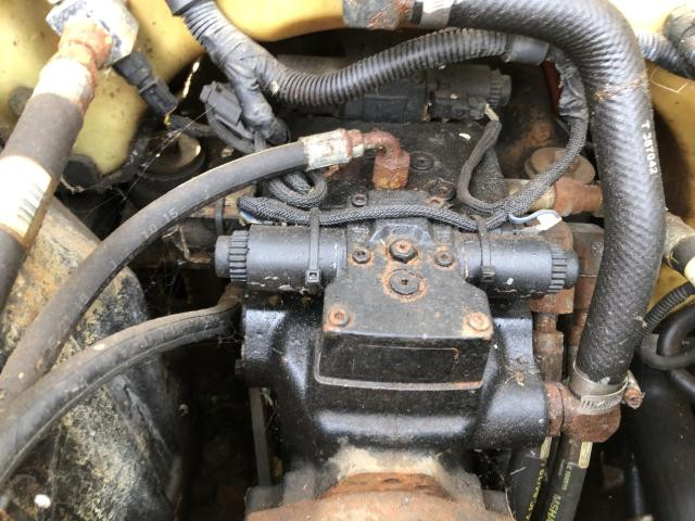 2019 John Deere 332G Equip Hydrostatic Pump: P/N AT518934