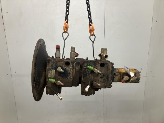 2007 Takeuchi TL130 Equip Hydrostatic Pump: P/N 1902020200