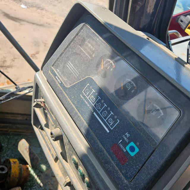 2004 Komatsu D61EX-12 Instrument Cluster: P/N 7831-68-1000