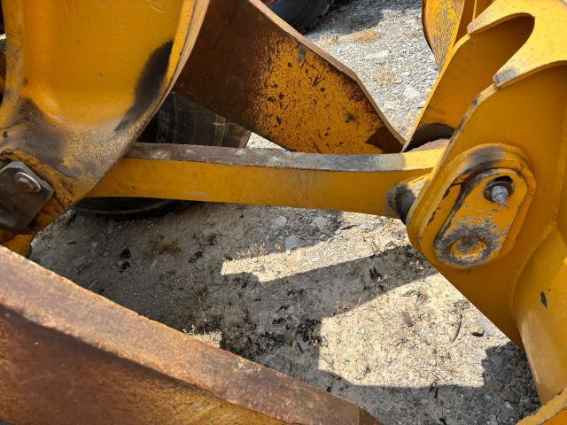 1997 John Deere 744H Linkage: P/N AT203478