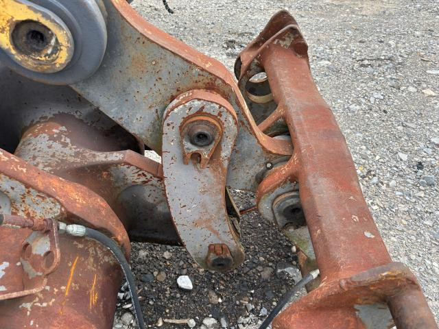 2006 Volvo L120E Right Linkage: P/N VOE11020741