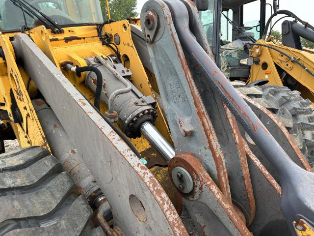 2006 Volvo L120E Linkage: P/N VOE11020335