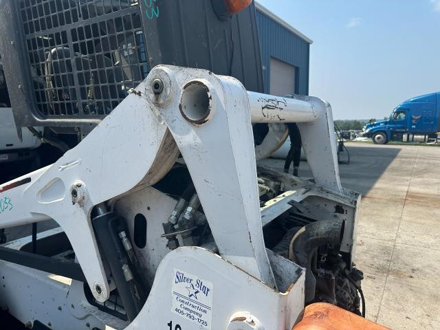 2016 Bobcat S650 Linkage