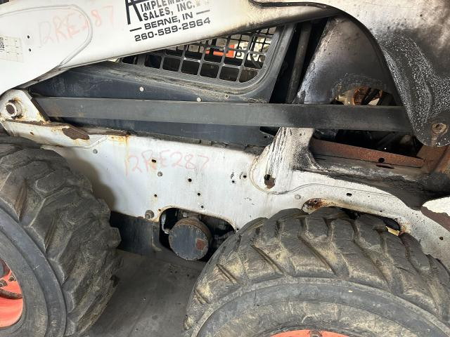 2012 Bobcat S650 Left Linkage: P/N 7143246