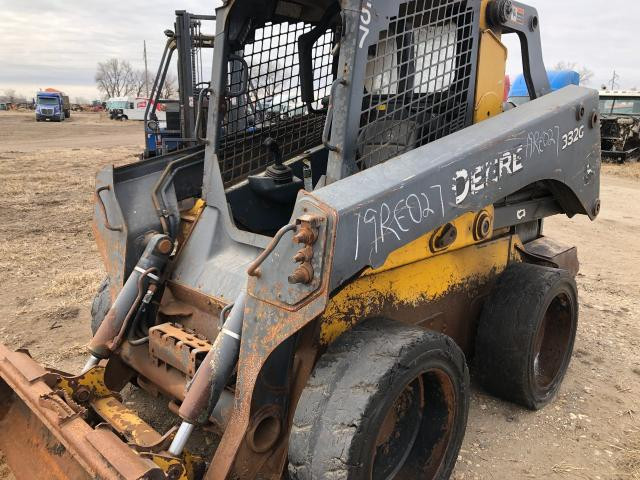 2019 John Deere 332G Loader Arm: P/N AT447787