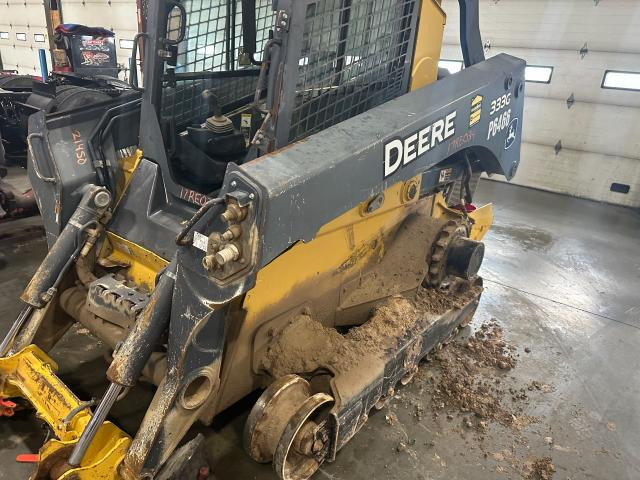 2017 John Deere 333G Loader Arm