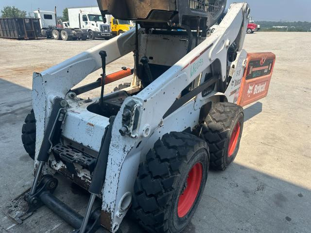 2016 Bobcat S650 Loader Arm: P/N 7139845