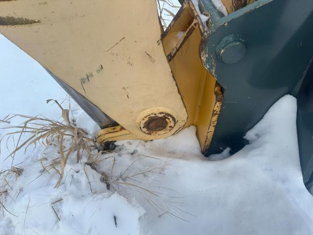 2008 Gehl RS6-42 Quick Coupler: P/N 101055