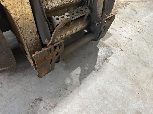 2018 Bobcat S770 Quick Coupler: P/N 7128962