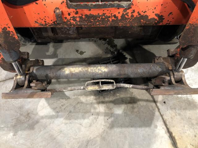 2016 Kubota SSV65 Quick Coupler: P/N V1311-75113