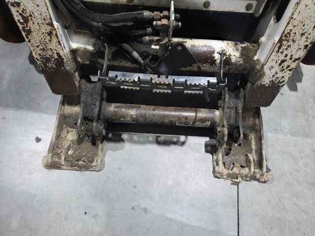 2016 Bobcat T650 Quick Coupler