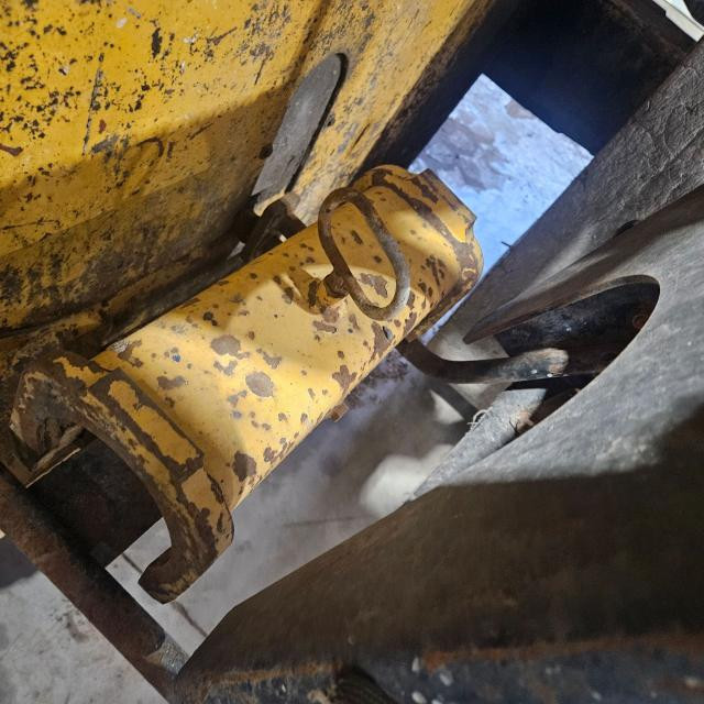 2004 John Deere 744H Equip Safety Support: P/N AT225824
