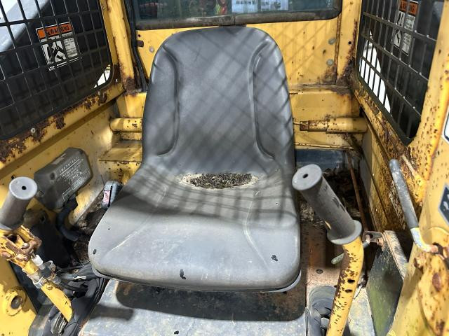 1993 New Holland L785 Seat