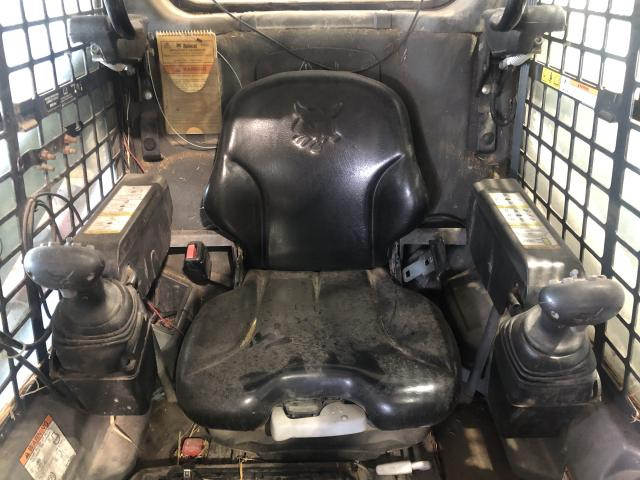 2019 Bobcat T595 Seat