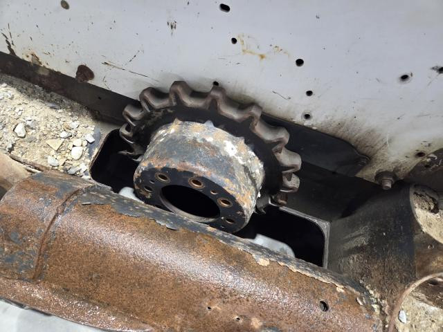 2016 Bobcat T650 Sprocket