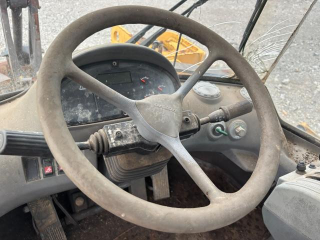 2006 Volvo L120E Steering Column: P/N VOE 11006238