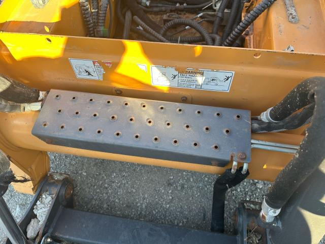 2015 Case TR310 Step: P/N 48025929