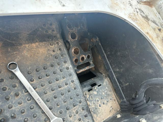 2016 Bobcat S650 Right Pedals: P/N 7151871