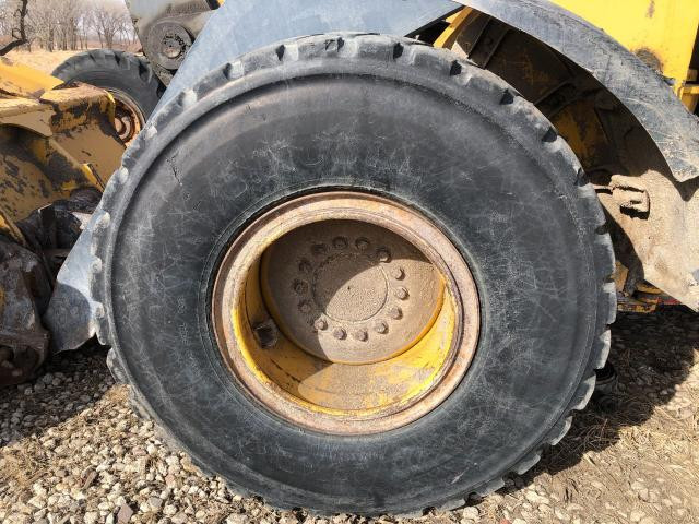 2015 John Deere 544K Left Tire And Rim: P/N AT377554