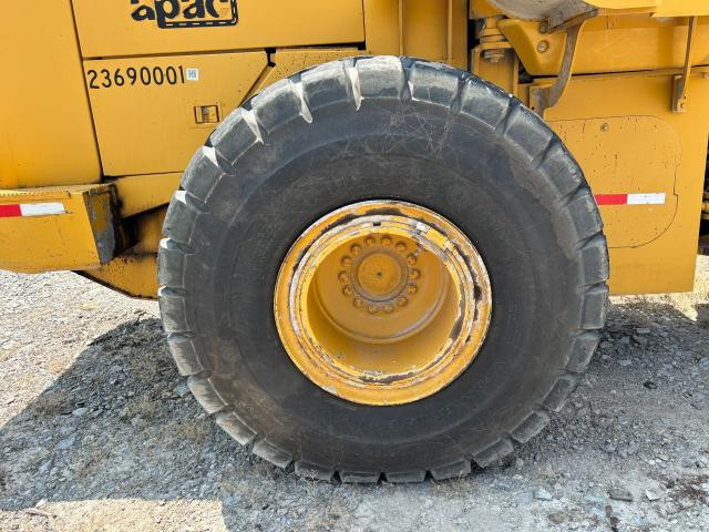 1997 John Deere 744H Right Tire And Rim