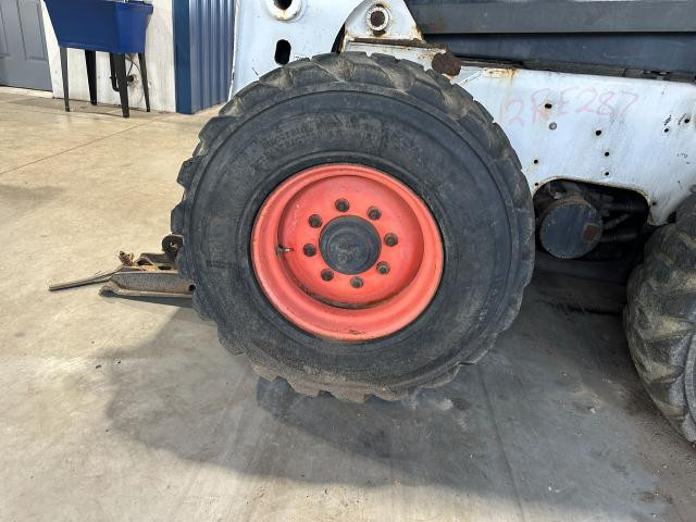 2012 Bobcat S650 Left Tire And Rim