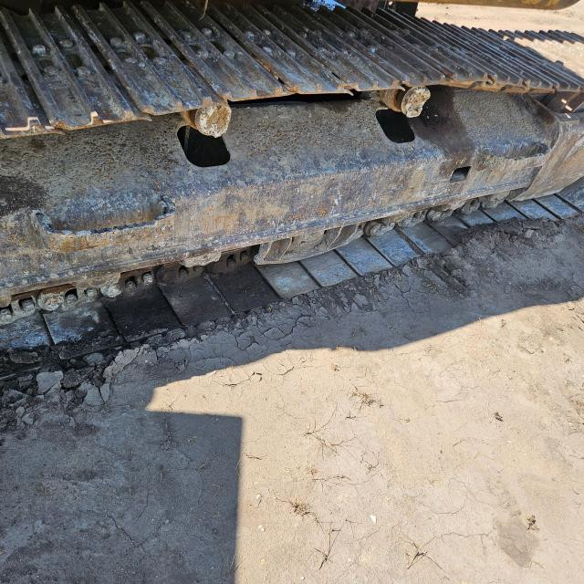 2001 Cat 315C L Right Equip Track Adjuster: P/N 136-2368