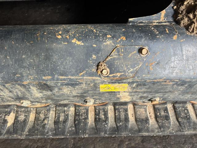 2022 Kubota SVL97-2 Left Equip Track Adjuster: P/N V0611-23103