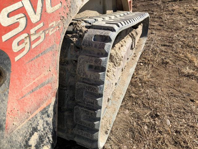 2015 Kubota SVL95-2S Right Track Assembly: P/N V0631-28110