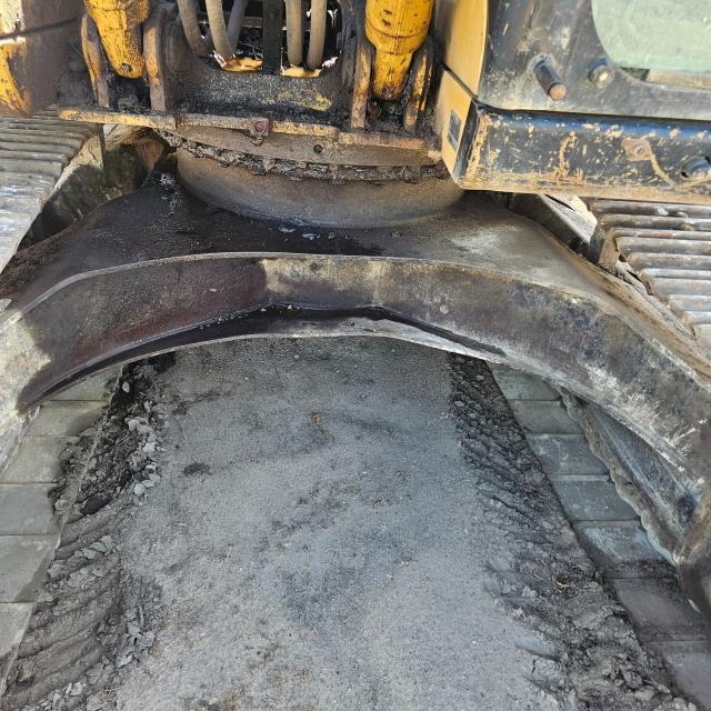 2001 Cat 315C L Track Frame: P/N 180-7569