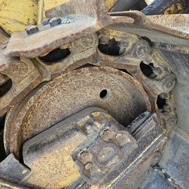 2004 Komatsu D61EX-12 Left Track Idler: P/N 134-30-00200