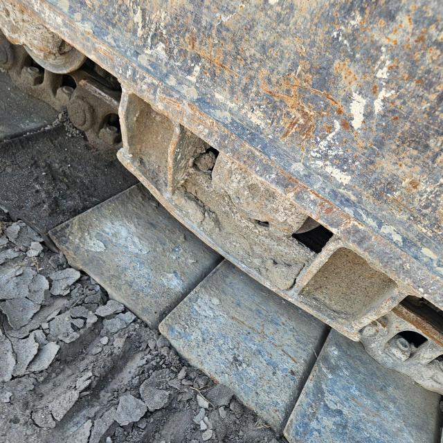 2001 Cat 315C L Right Track Components: P/N 240-2988