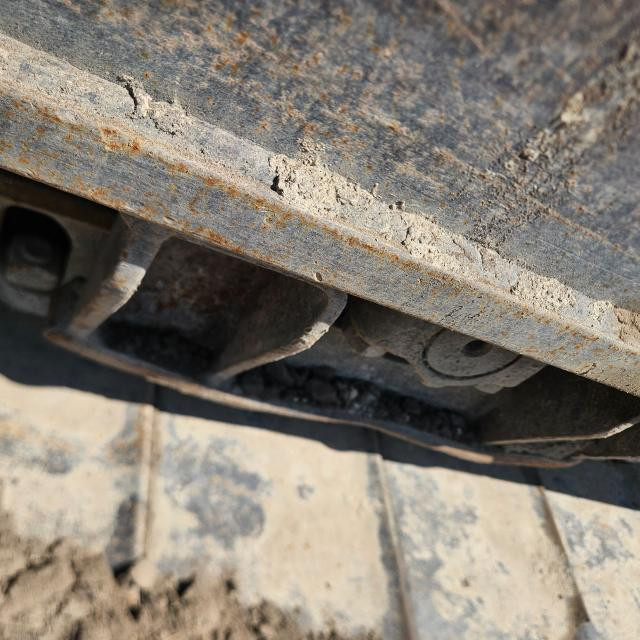 2001 Cat 315C L Left Track Components: P/N 240-2988