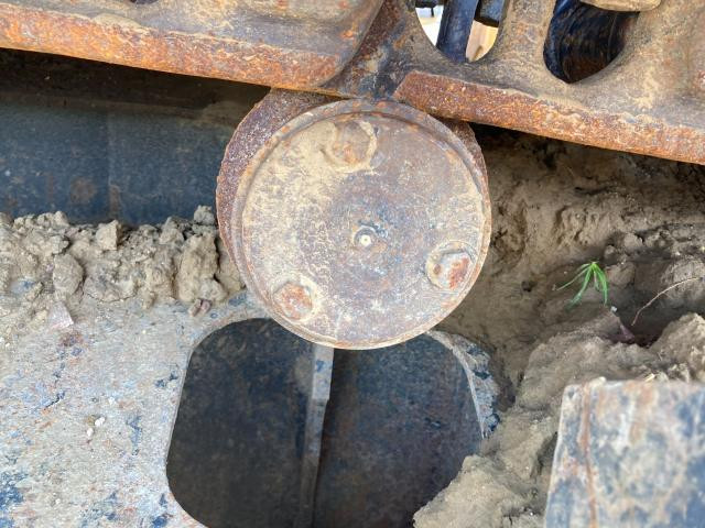 2004 Komatsu PC160LC-7 Track Roller: P/N 20Y-30-08050