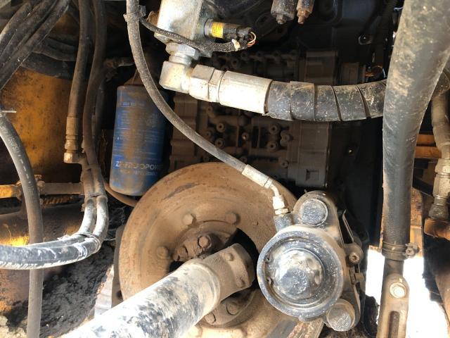 2020 Hyundai HL940XT Transmission: P/N 11WB-00020