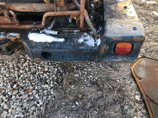 2020 Hyundai HL940XT Right Weight: P/N 51WB-10220