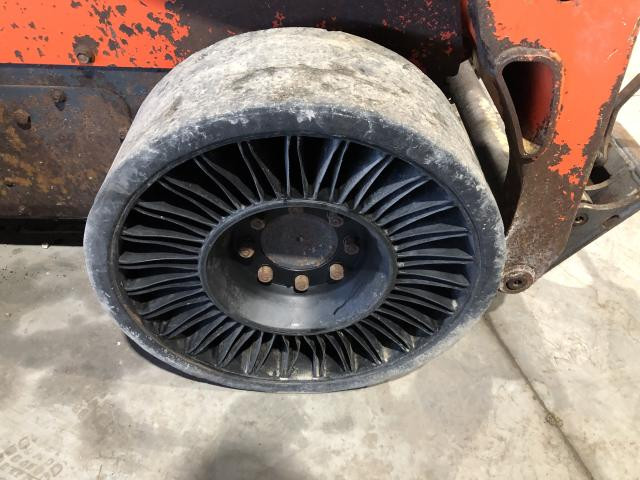 2016 Kubota SSV65 Wheel