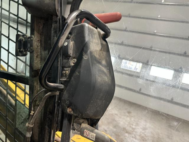 2008 Cat 272C Wiper Motor