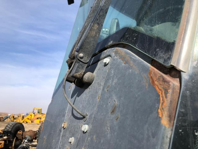 2015 John Deere 544K Wiper Motor: P/N AT509822