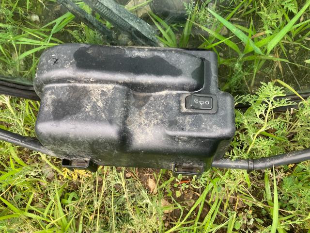 2019 Bobcat S850 Wiper Motor: P/N 7234174