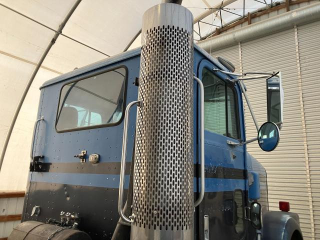 1990 International 9300 Right Exhaust Guard