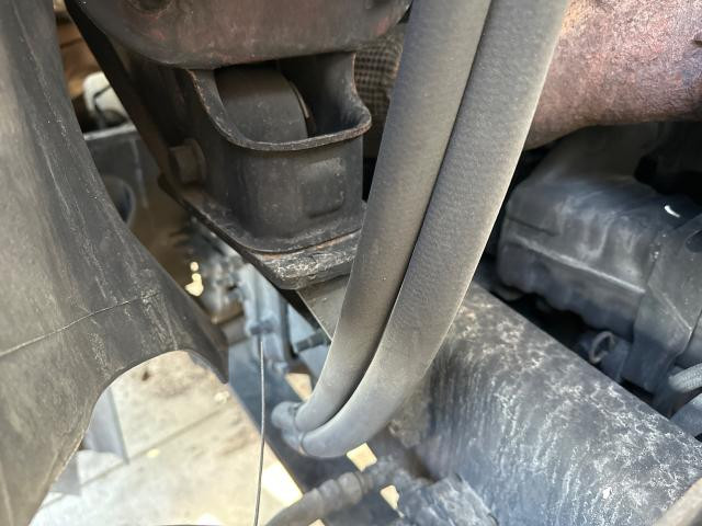 2016 Mack CXU Right Cab Suspension